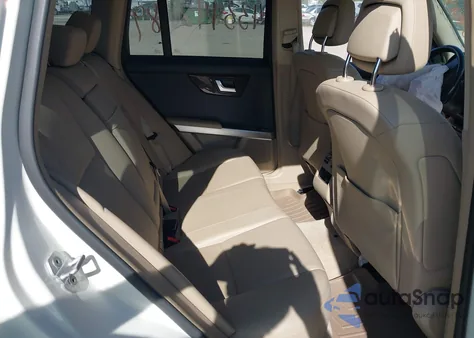 2012 Mercedes-Benz Glk 350 4Matic z USA, uszkodzony, nr VIN WDCGG8HB0CF816443